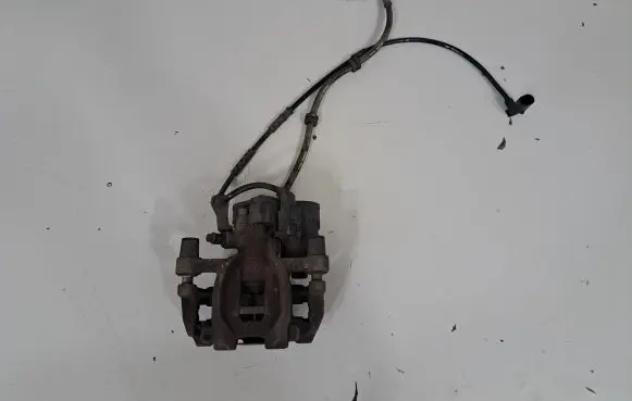 BMW X2 F39 Rear brake caliper 6892605 6860007