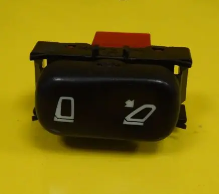 Wing mirror switch