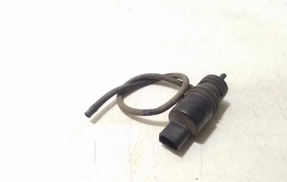 Chevrolet Captiva Windscreen/windshield washer pump 3240115