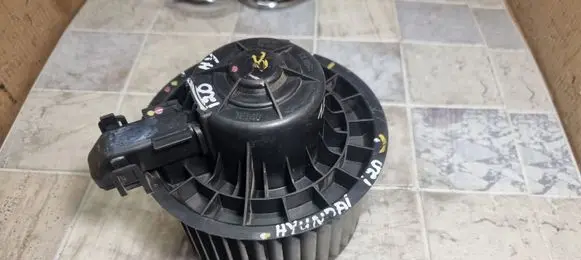 Hyundai i20 (PB PBT) Heater fan/blower F00S330056