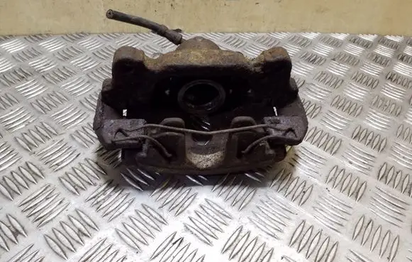 Skoda Octavia Mk2 (1Z) Front brake caliper