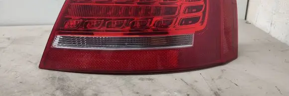 Audi A5 8T 8F Rear/tail lights 8T0945096D