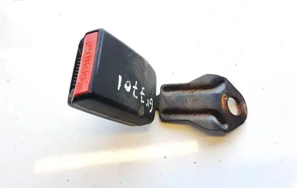 Peugeot 807 Middle seatbelt buckle (rear) 6005836