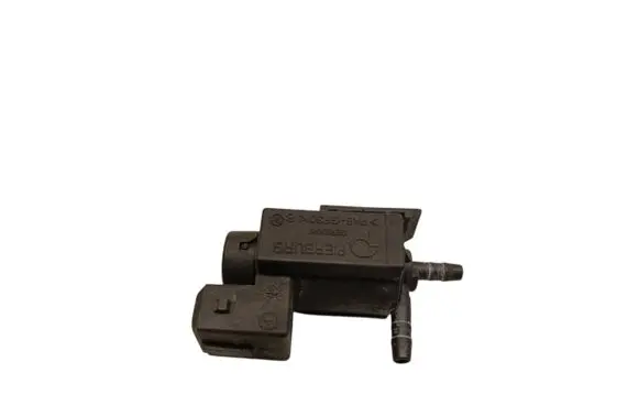 Opel Astra G Turbo solenoid valve 90530039 72213800 03T013