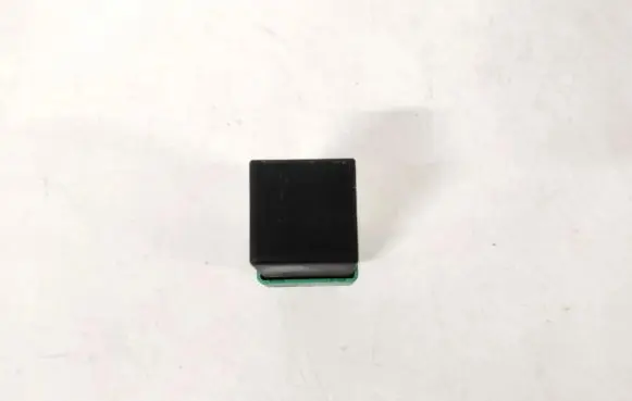 Mitsubishi Space Star Other relay mr228120