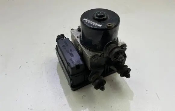 Audi A3 S3 8P ABS Pump 1K0907379Q 00005305F3 10096003553