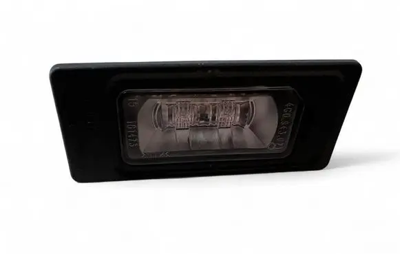 Audi TT TTS Mk2 Number plate light 181474