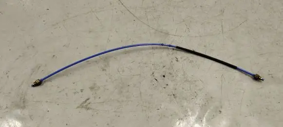 BMW i4 Pneumatic air compressor intake pipe/hose 6895384