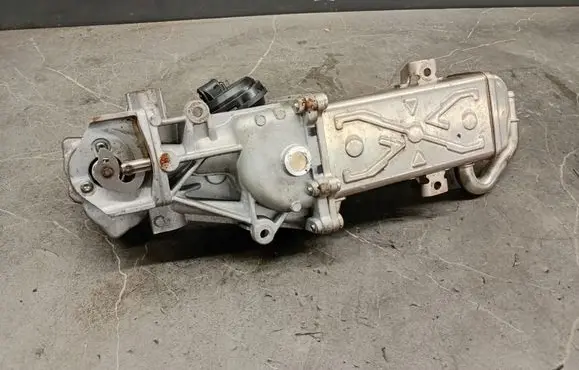 Audi A3 S3 8L EGR valve cooler 70671090