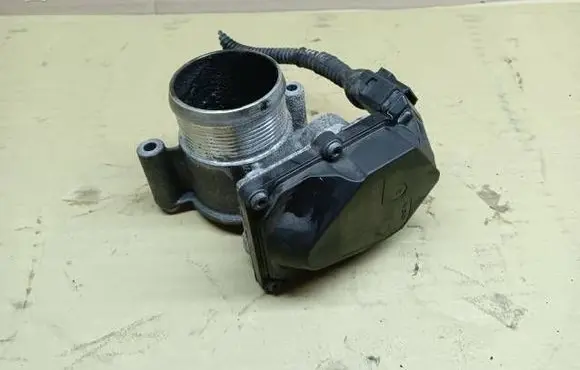 Volkswagen PASSAT B7 Throttle valve 03L128063AC A2C84117500 0701132238
