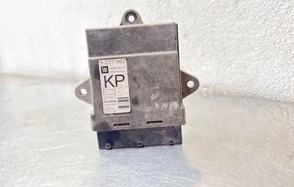 Opel Vectra C Door control unit/module 9227562 1226 5WK46002