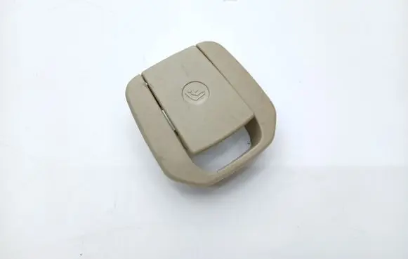 BMW 3 E90 E91 ISOFIX cover 7118673
