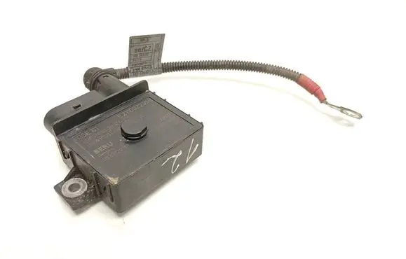 BMW X3 E83 Glow plug pre-heat relay E2110022358 0522120701 0007196897