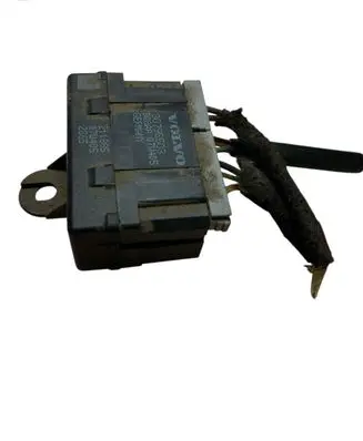 Volvo V70 Seat heating relay 30795503 211885 07W405