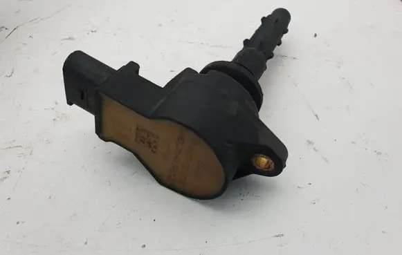 Mercedes-Benz S W221 High voltage ignition coil A0001502780 0001502780