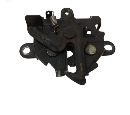 Toyota Yaris Engine bonnet/hood lock/catch