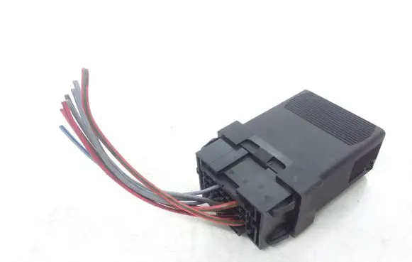 Mercedes-Benz Sprinter W901 W902 W903 W904 Coolant fan relay 0165452432