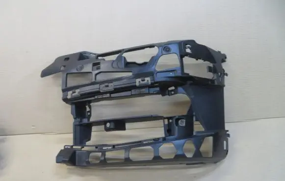 BMW 5 G30 G31 Front bumper mounting bracket 51117385345