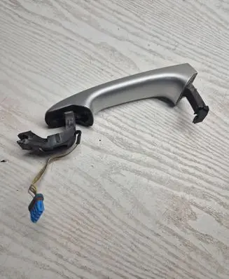 Volvo XC70 Rear door exterior handle 30753786
