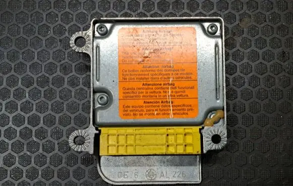 Volkswagen PASSAT B5 Airbag control unit/module 6Q0909605B 25990107F