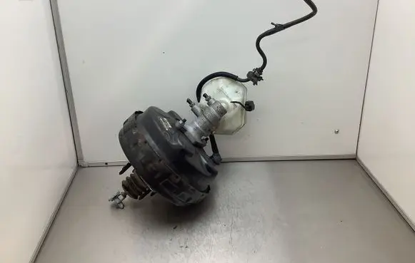 Volvo V70 Brake booster P31274701