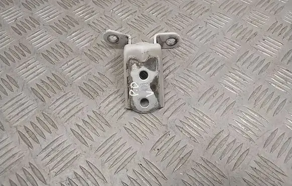 Hyundai Ioniq Front door upper hinge 
