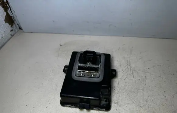 BMW 3 E46 Headlight ballast module Xenon 69256479 6925647 5840111599