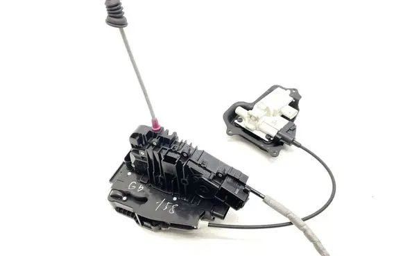 Mercedes-Benz GL X166 Rear door lock A1667601000 45041224