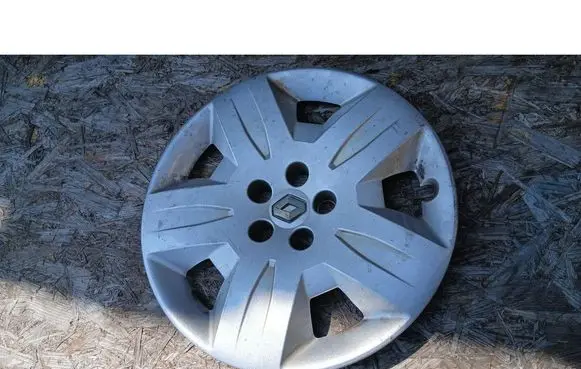 Renault Vel Satis R17 wheel hub/cap/trim 8200239862