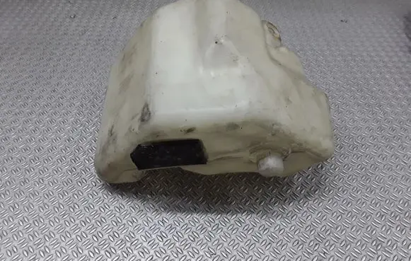 Volkswagen Fox Windshield washer fluid reservoir/tank 060351672