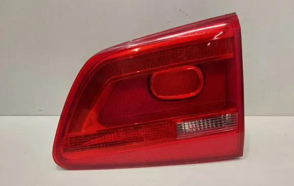 Volkswagen Touran II Tailgate rear/tail lights 2TZ01046902