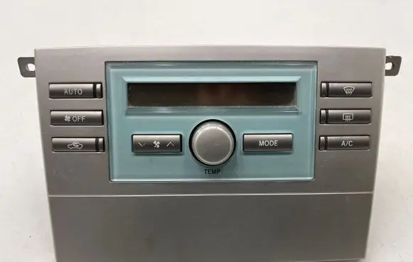Toyota Corolla Verso AR10 Climate control unit 559020F010B 4E26280J