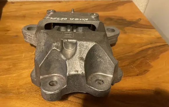 Ford Kuga III Gearbox mount LX617M121EB