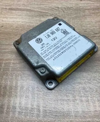 Volkswagen PASSAT B5 Airbag control unit/module 1J0909607 5WK4199