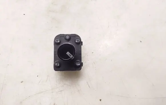 Audi A7 S7 4K8 Wing mirror switch 4N0959565