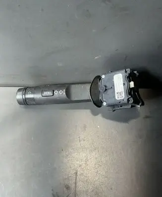 Opel Insignia A Indicator stalk 13303268 93140210117