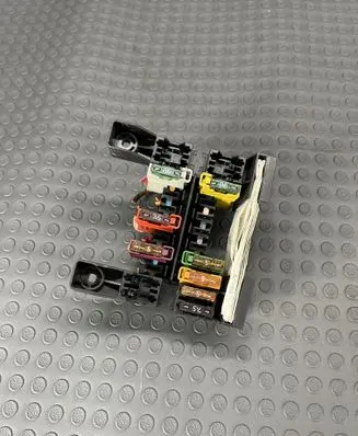 Mercedes-Benz E W211 Fuse module A2115450301 2115450301
