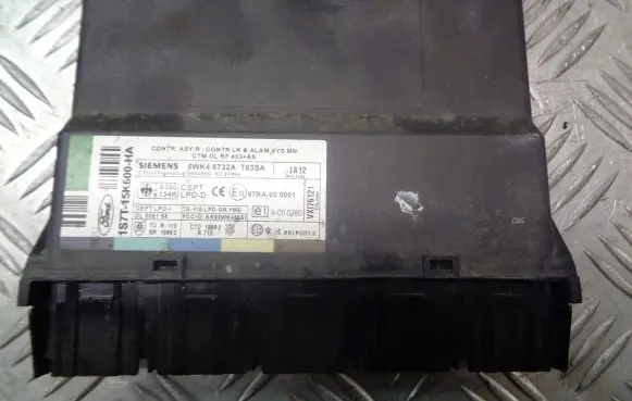 Ford Mondeo Mk III Central body control module 1S7T-15K600-HA