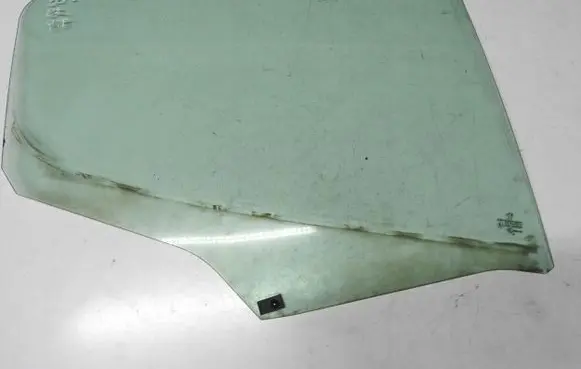 Peugeot 308 Sliding door window/glass 20DP42