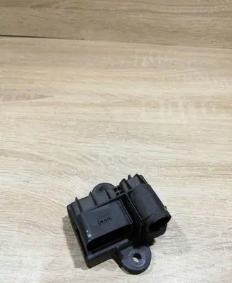 Mercedes-Benz Sprinter W906 Glow plug pre-heat relay A6519008902