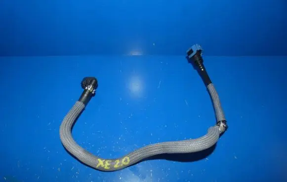 Jaguar XE Fuel line/pipe/hose 