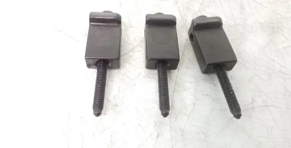 Skoda Roomster (5J) Fuel Injector clamp holder