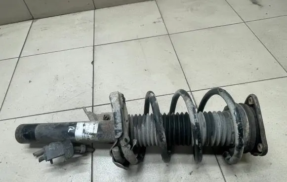 Ford Focus C-MAX Front shock absorber with coil spring
