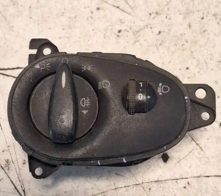 Ford Focus Light switch 98AG13A024CE 04052520 981016A