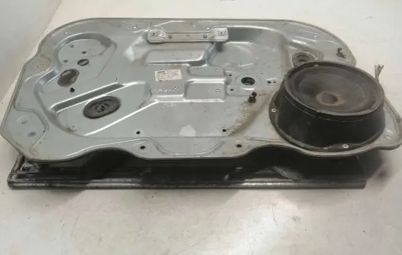 Ford Focus C-MAX Front door manual window regulator 3M5T14B531BJ 6M51R203A29MA 6J56506