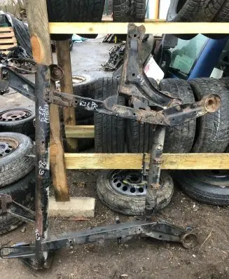 Mercedes-Benz Vito Viano W638 Front subframe A6383102010 A6383103110