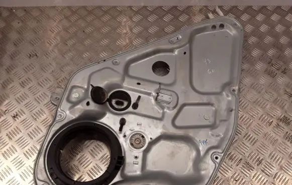 Hyundai Sonata Rear window lifting mechanism without motor 963323K000 2600500DMR CGS0095