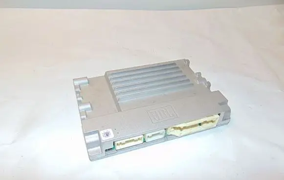 Toyota Camry VIII XV70 Sound amplifier 8628033251
