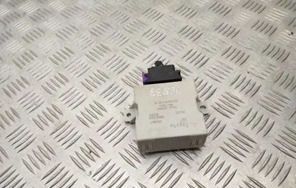 Toyota Avensis T250 Window wiper relay 8594005040