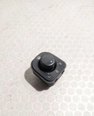 Volkswagen PASSAT B6 Wing mirror switch 1K0959565H